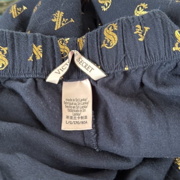 Victoria’s Secret Pajamas L - Picture 9 of 9